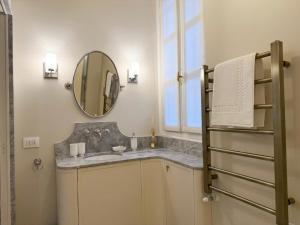 CasaBrera23 - Elegant Luxury Apartment in Brera