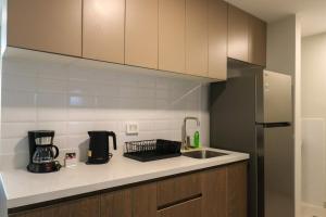 Royal 3BR with Parking & Balcony near Larcomar by Geko