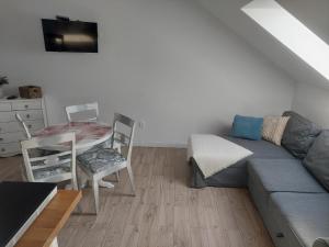 Apartment for animal lovers by the sea