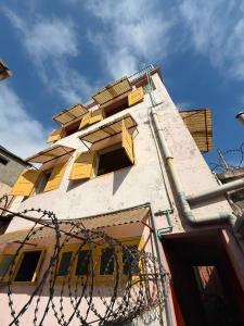 Première maison construite à Ambohitravao Talatamaty
