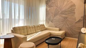 Sky Stays Petra Tower Premium 2 Bedrooms Apart at Floor 12