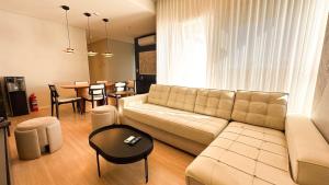 Sky Stays Petra Tower Premium 2 Bedrooms Apart at Floor 12