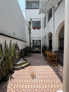 Casa Labardini Colonial Suite with Patio View 2