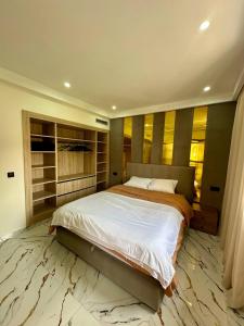 Elegant & Premium Design Appartment with 2 Bedrooms & access to Pool By RES