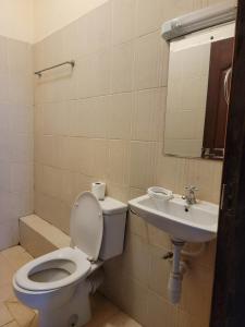 2 bedroom in Seasons kasarani