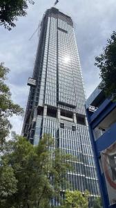 Luxury Condo City Views, Pool, Gym Access