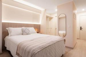 Studio Premium Luz Natural ·Larco · AC · Recep24h