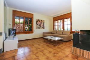 VILLA GERANIOS - Only Families