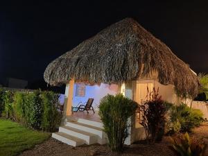 Dream House Playita - 2 Independent Villas, 2 Min from the Beach