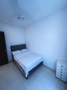 Casa Vacional piscina entre Girardot y Flandes