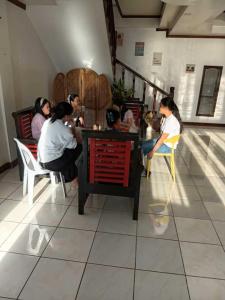 Twin Islands Beach House & Events Place in Hinunangan