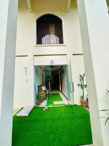 Twin Islands Beach House & Events Place in Hinunangan