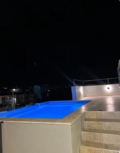 Affluence - Lux 1Bd MoBay Apt Central Roof top Pool