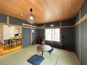 Station Front 豊平