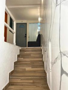 La Puerta Blanca #2