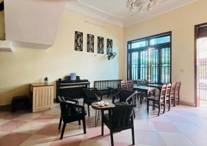 La Bonita Beach House - Sầm Sơn