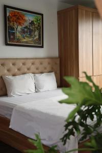 Windy Homestay Lake View Very Central