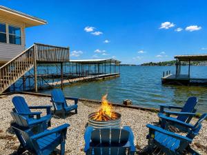Lakeside Lodgings 2 Home Stay