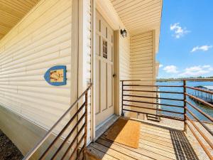 Lakeside Lodgings 2 Home Stay