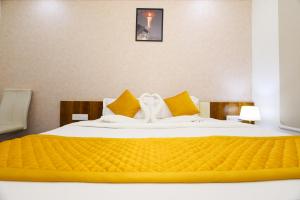 Hotel Skylights Near Bangalore Airport