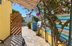 Stunning Apartment In Vir With Wifi