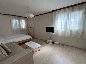Seoul Station 5min 3room