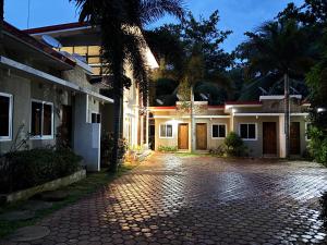 Alejandros Suites & Venue