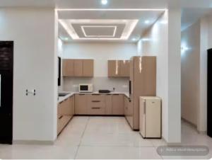 Luxury 2BHK Ground Floor Stay WiFi Kitchen reserved parking Near Chandigarh