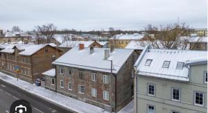 Budget apartments in the city center within walking distance of the bus station