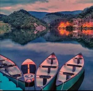 A-Frame Romantic Dock
