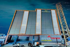 FabHotel Akhil Dot Inn