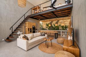 NEW! Tropical Palms Villa - 4BR Villa in Kerobokan