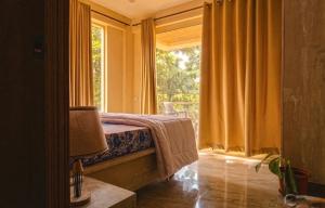 1 BHK with PRIVATE POOL