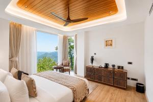 ELIVAAS Privé Royce Silver Oak Opal 2BHK Ultra-luxury Apartments