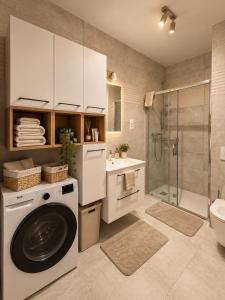 Urban Balcony Apartment - Parking Balcony VAT