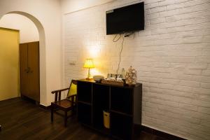 Around Stays-Hotel Aviral Ganga, Lakshman Jhula Road, Tapovan