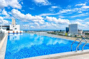 X One Hotel