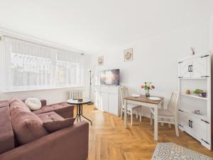 Wejhera 13 Jelitkowo Beach & Park Nearby by Solarento