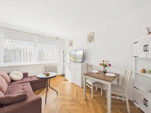 Wejhera 13 Jelitkowo Beach & Park Nearby by Solarento