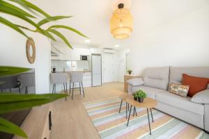 Seaside Penthouse in Alicante - AC and Wifi