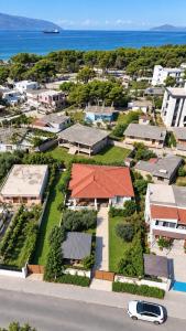Comfortable Private Villeta Near Beach By Arial