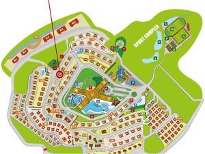 Goldcity The Taste of a Villa with a Lush Green Garden