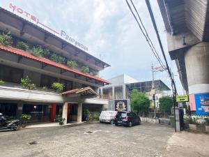 Urbanview Mroom PH Kemang