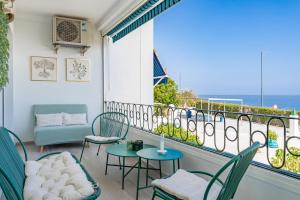 GuestReady - Beachfront in Torrox