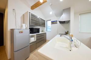 Shonan Surf House 海まで徒歩7分 湘南茅ヶ崎の一棟貸 専用デッキ 3ldk ロフト 江の島 鎌倉 最大7名 駐車場付