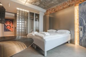 Resume apartments