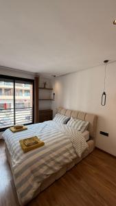 Modern & Cozy Downtown Guéliz Appartement with Balcony By RES