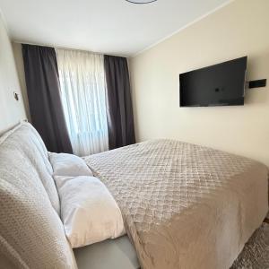 EVIS LTD apartments 6