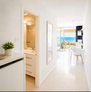 Luxury ocean view, Las Americas