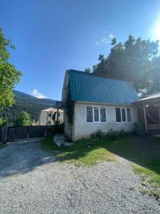Guesthouse Guledani Home
